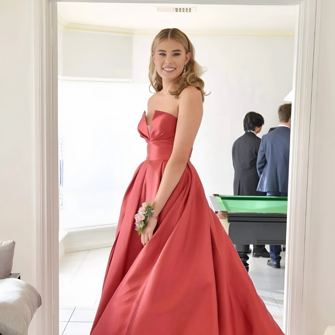 Tina Holly2