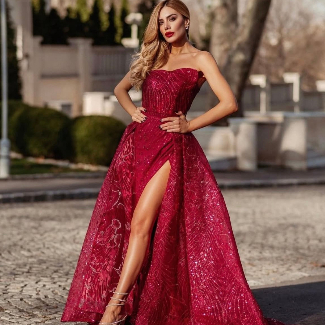 Tina Holly6